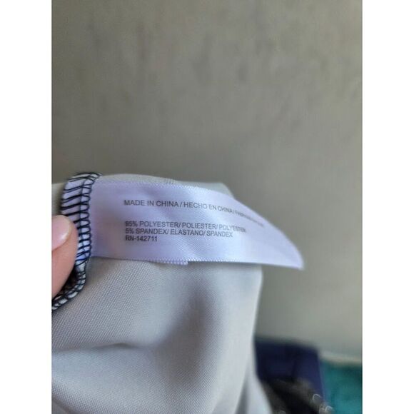 Eloquii Black w/Multicolor Floral Print Flare Sleeve Midi Cocktail Dress size 20 - Picture 8 of 9